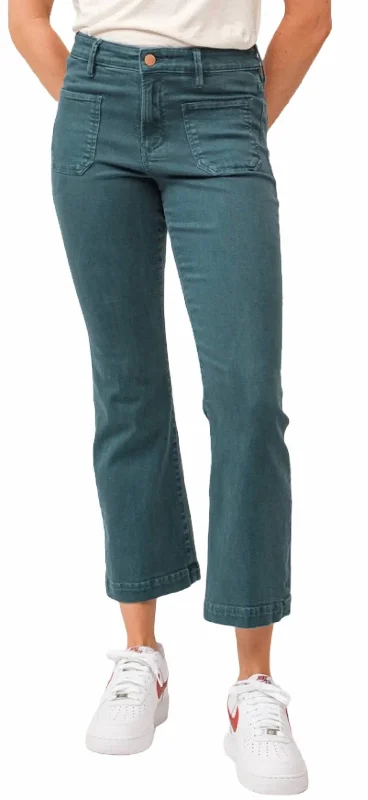 Women's Holiday Apparel Jeanne Jeans In Deep Teal