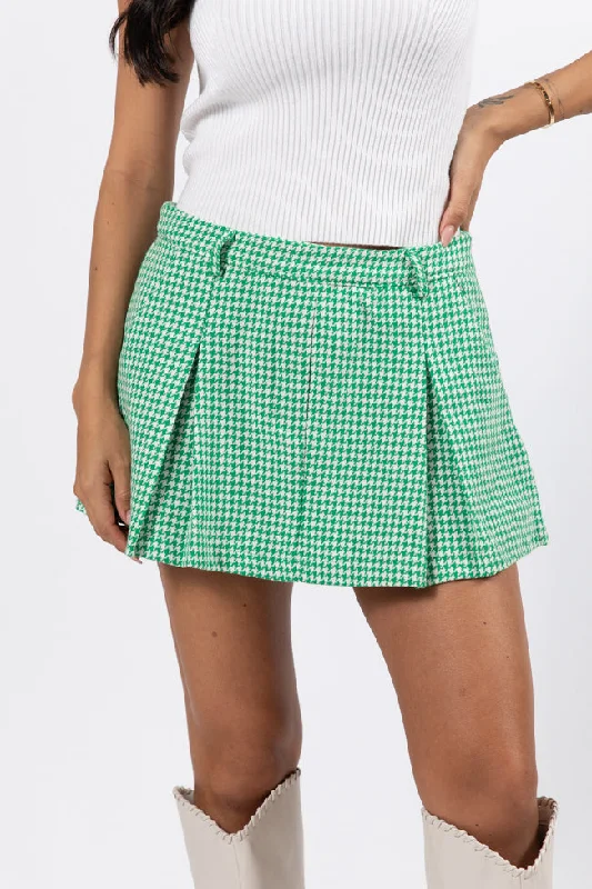 Casual Clothing For Women What's The Latest Green Plaid Pleated Skort