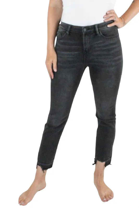 Women's High-Fashion Attire High Rise Straight Leg Jeans In Washed Black