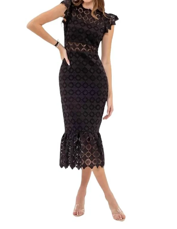 Women's Vacation Outfit Set Eyelet Lace Ruffle Midi Dress In Black