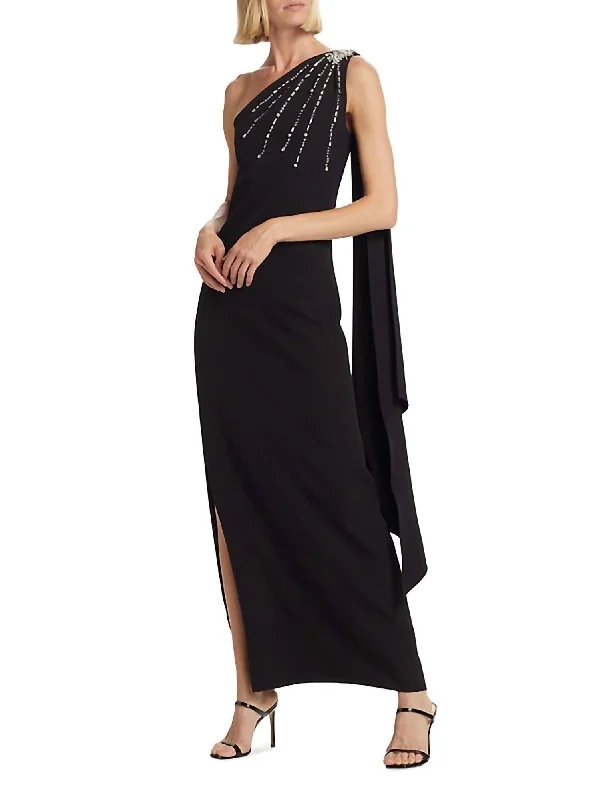 Stylish Women's Garments Leslie Gown In Black