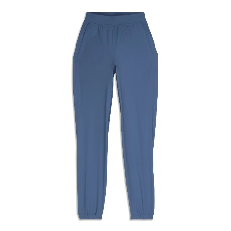 Modern Women's Clothes Adapted State High-Rise Jogger - Resale