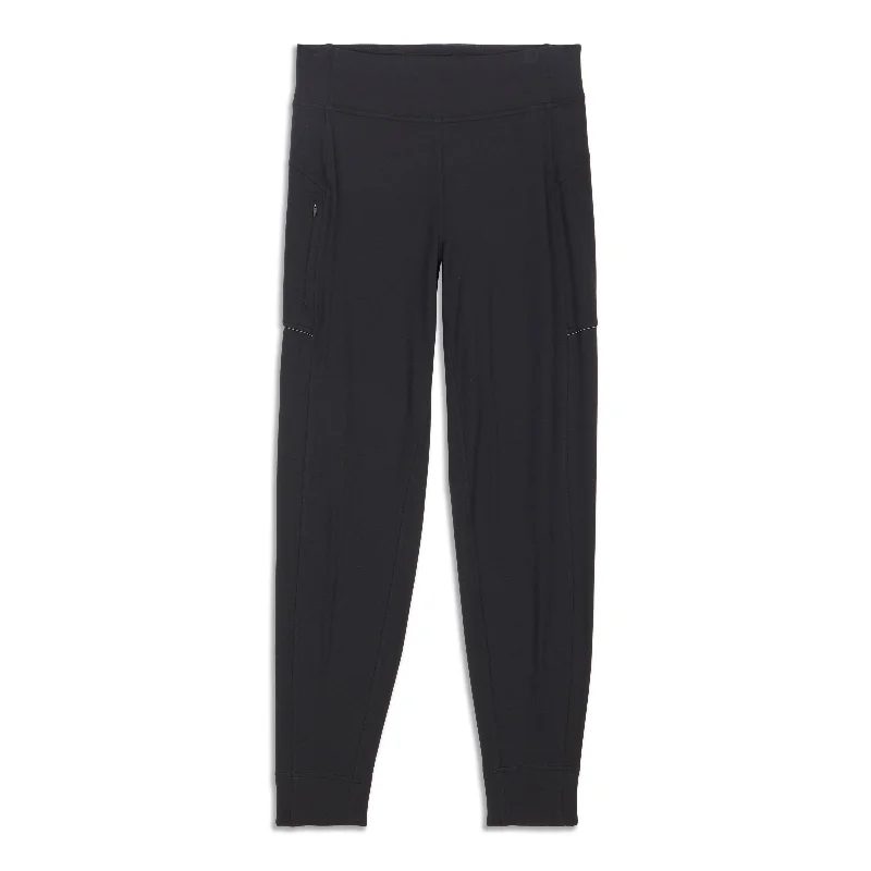 Women's Everyday Apparel Run On Jogger - Resale